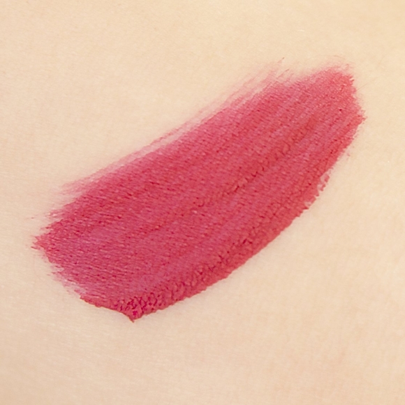 TheBalm Meet Matte Hughes Long-Lasting Liquid Red Lipstick in Devoted - Picture 2 of 4